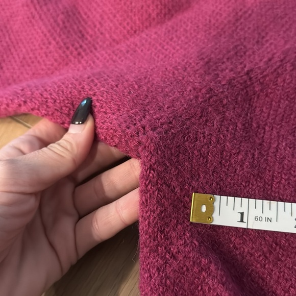 The Peruvian Connection Vintage Wool Sweater - Picture 11 of 13